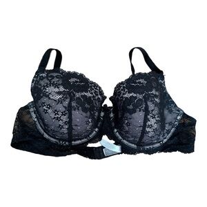 Victoria Secrets Black Lace Underwire Bra